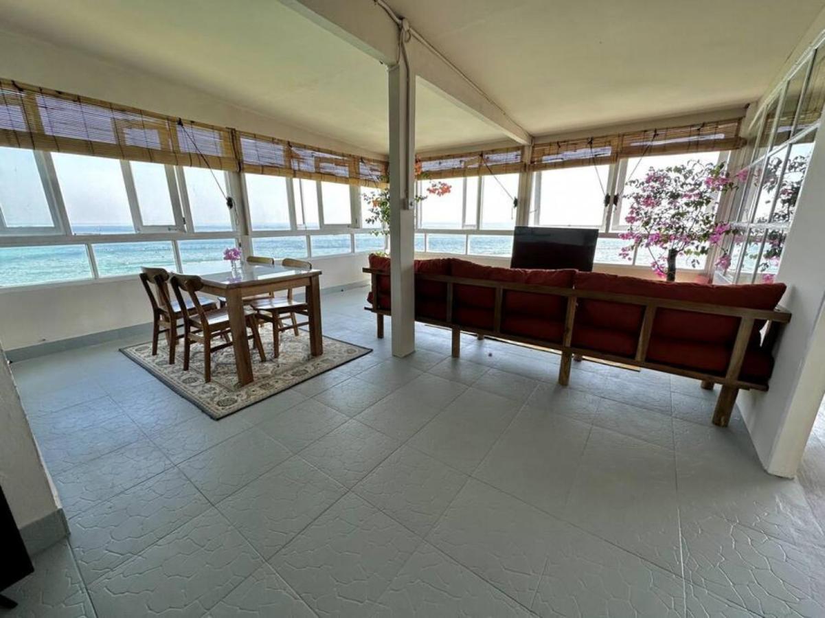 Beach Front Villa , All Mare 2 Улувату Екстер'єр фото